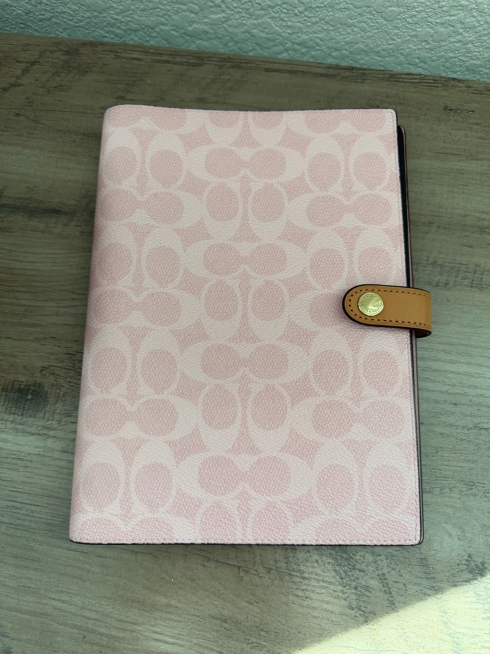 Coach Powder Pink Notebook In Signature Canvas - Picture 4 of 9